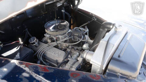 1946 Ford Super Deluxe