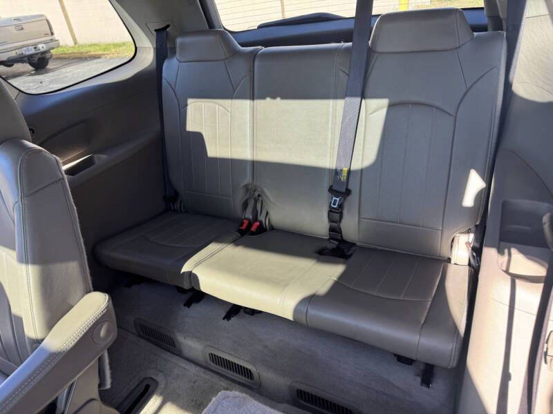 2016 GMC Acadia Denali