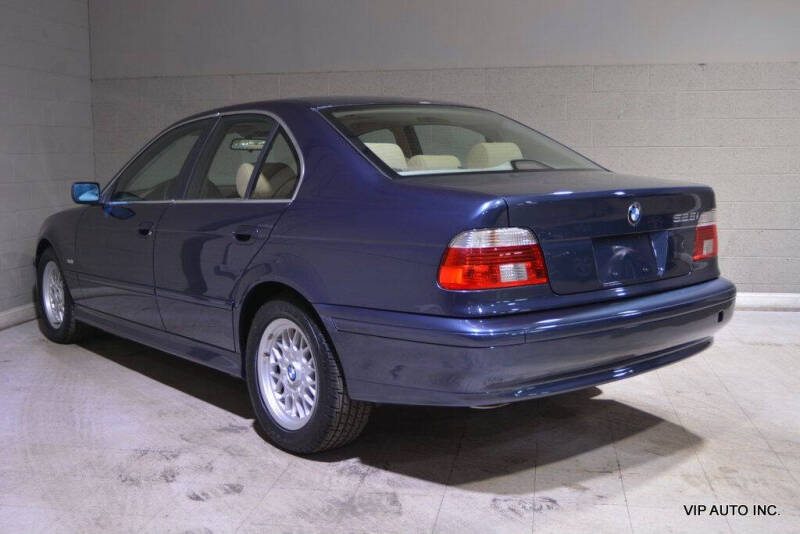 2002 BMW 5 Series 525i