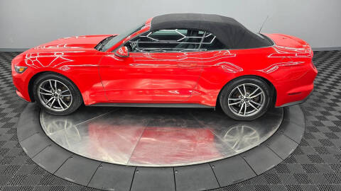 2017 Ford Mustang EcoBoost Premium