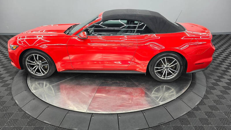 2017 Ford Mustang EcoBoost Premium