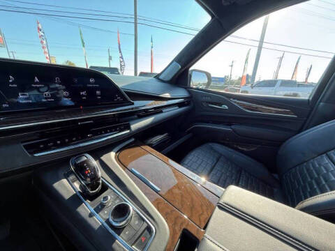 2023 Cadillac Escalade Sport Platinum