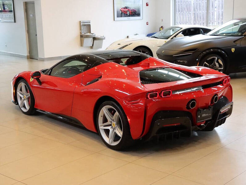 2023 Ferrari SF90 Spider