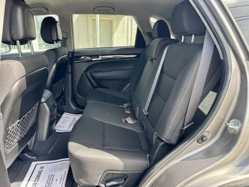 2014 Kia Sorento LX