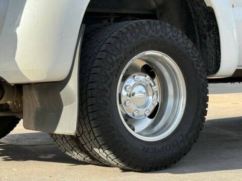 2011 Ford F-350 Super Duty Lariat