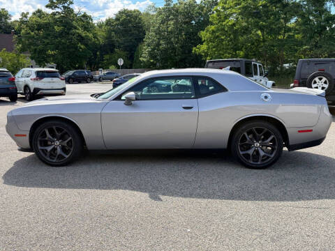 2018 Dodge Challenger SXT
