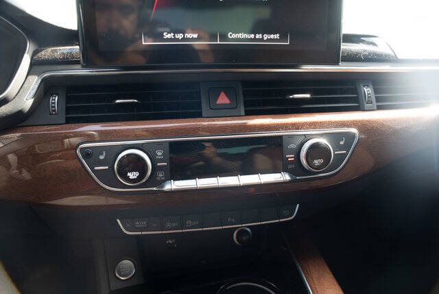 2022 Audi A4 quattro Premium Plus 40 TFSI