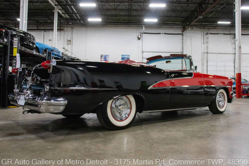 1955 Oldsmobile 98 Starfire
