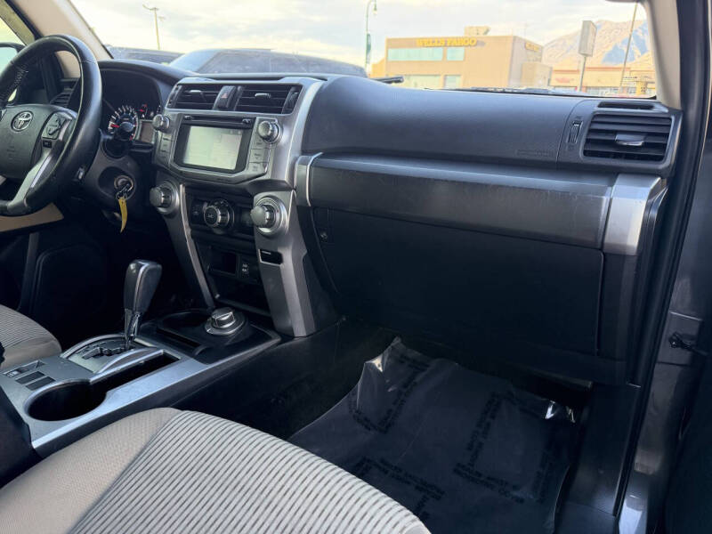2016 Toyota 4Runner SR5