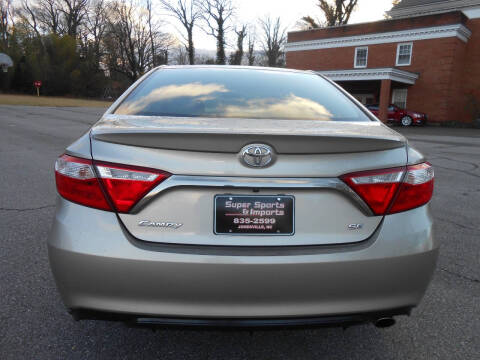 2016 Toyota Camry SE