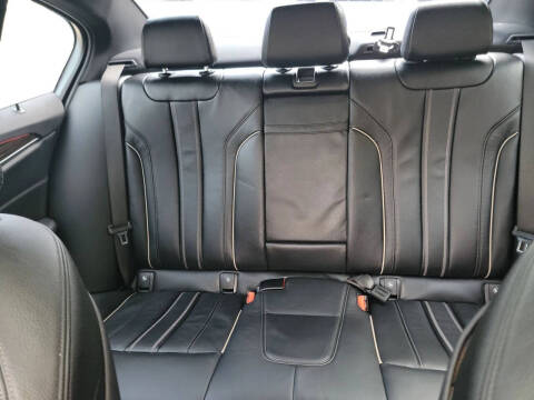 2019 BMW 5 Series 540i