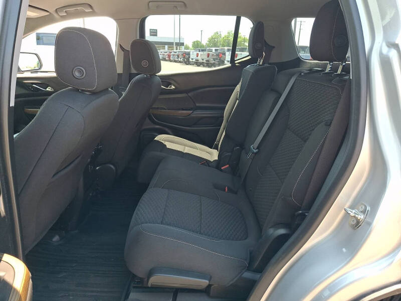 2019 GMC Acadia SLE-2