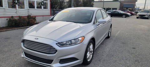 2016 Ford Fusion SE