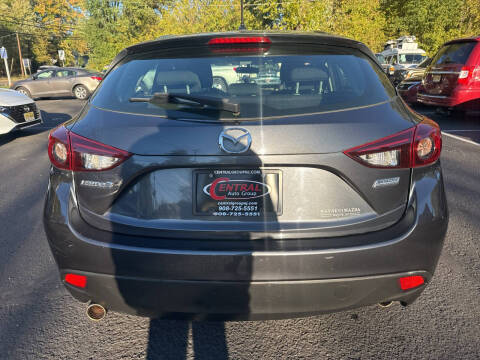 2015 Mazda MAZDA3 i Sport
