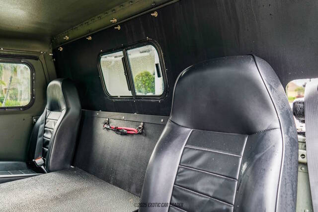 2001 AM General Hummer