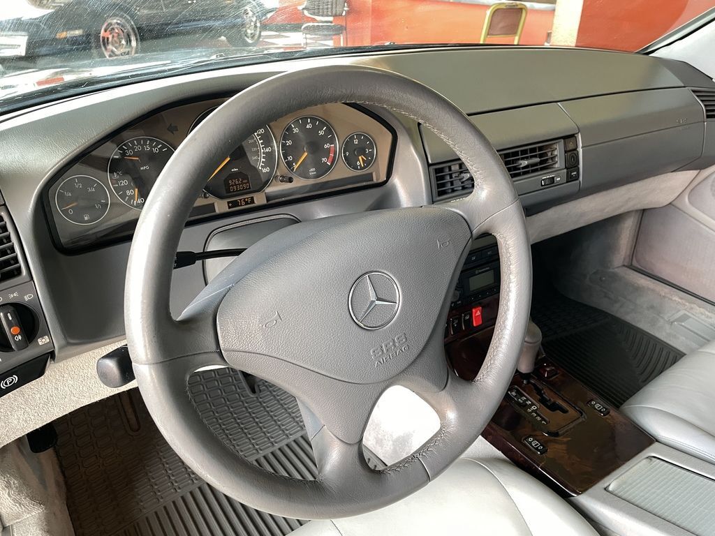 2001 Mercedes-Benz SL-Class 22