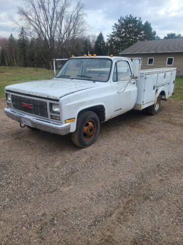 1989 GMC R/V 3500 Series for sale at D & T AUTO INC in Columbus MN