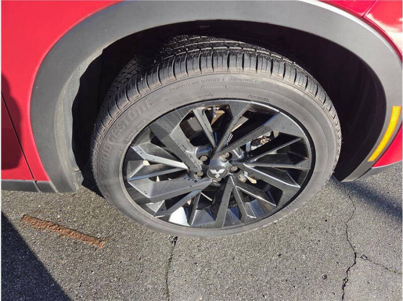 2024 Mitsubishi Outlander