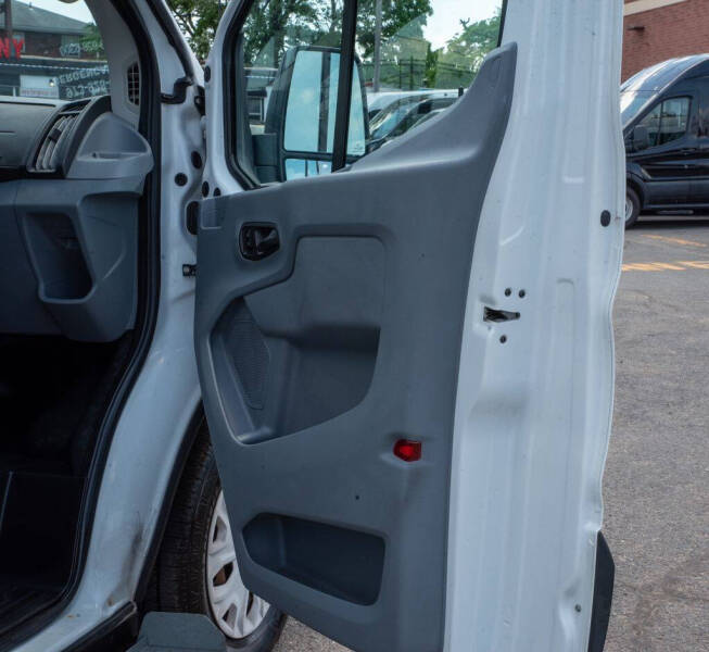 2017 Ford Transit