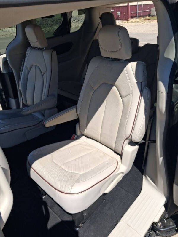 2020 Chrysler Pacifica Limited