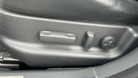 2012 Hyundai Genesis