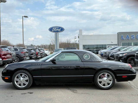 2002 Ford Thunderbird Deluxe