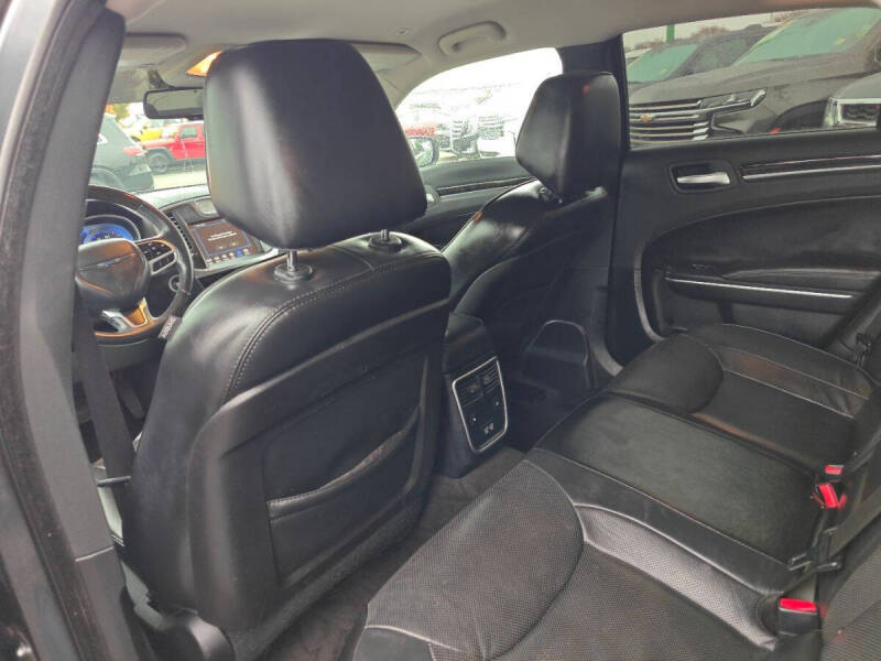 2018 Chrysler 300 Limited