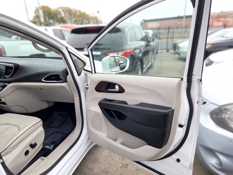 2019 Chrysler Pacifica Limited