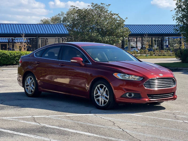 2014 Ford Fusion SE