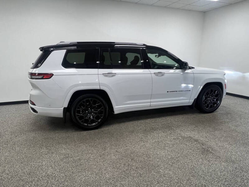 2024 Jeep Grand Cherokee L Summit