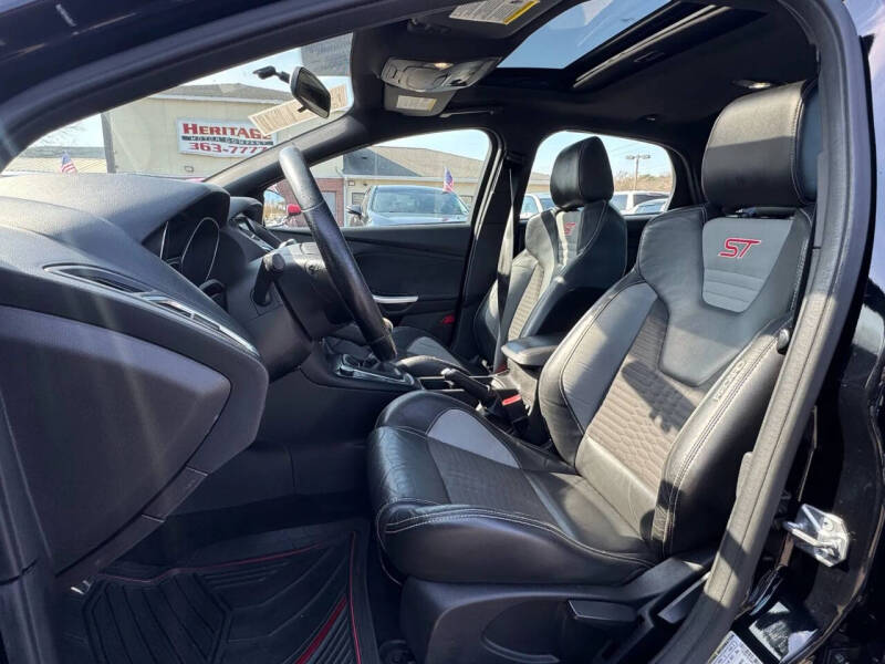 2017 Ford Focus ST