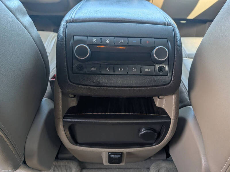 2016 GMC Acadia Denali