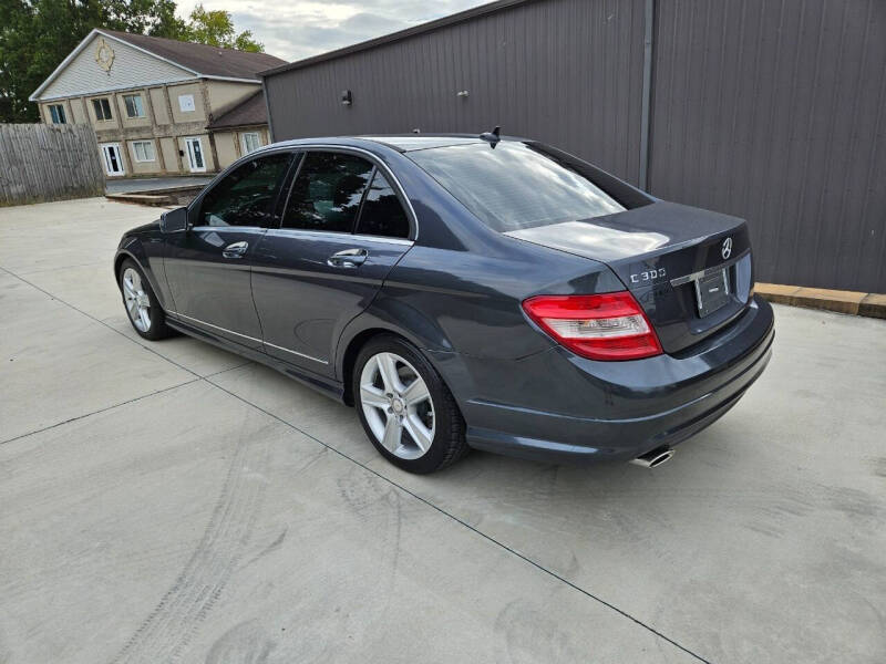 2011 Mercedes-Benz C-Class C 300 Luxury