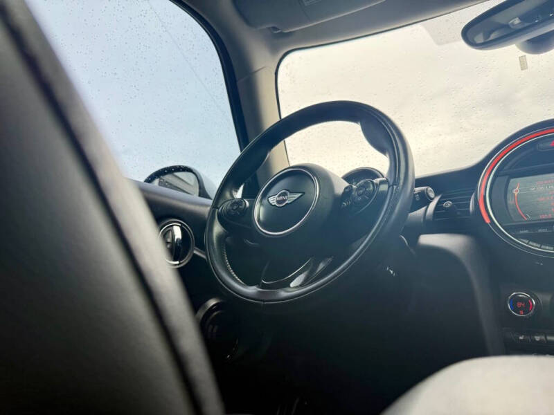 2016 MINI Hardtop 2 Door Cooper