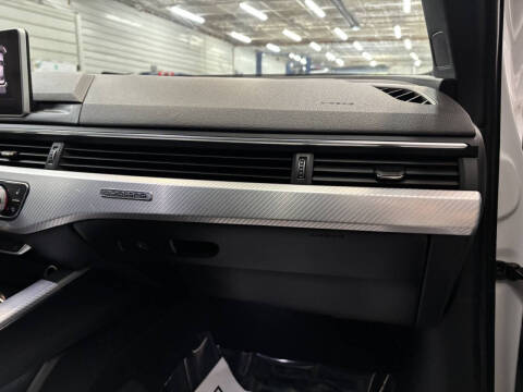 2017 Audi A4 2.0T quattro Premium Plus