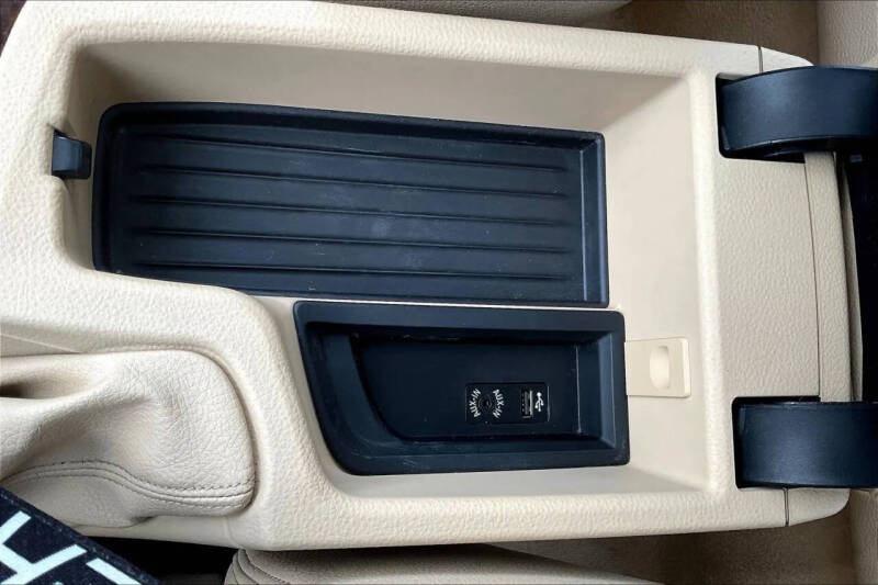 2013 BMW 3 Series 328i xDrive