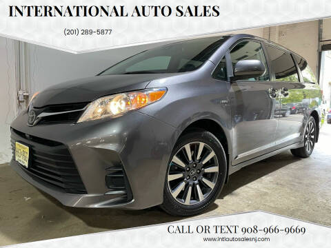 2018 Toyota Sienna for sale at International Auto Sales in Hasbrouck Heights NJ