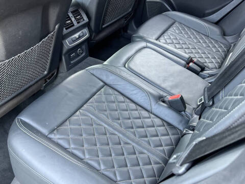 2022 Audi SQ5 Sportback 3.0T quattro Premium Plus