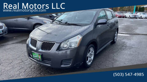 2009 Pontiac Vibe for sale at Real Motors LLC in Milwaukie OR