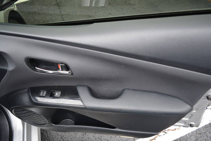 2017 Toyota Prius Three