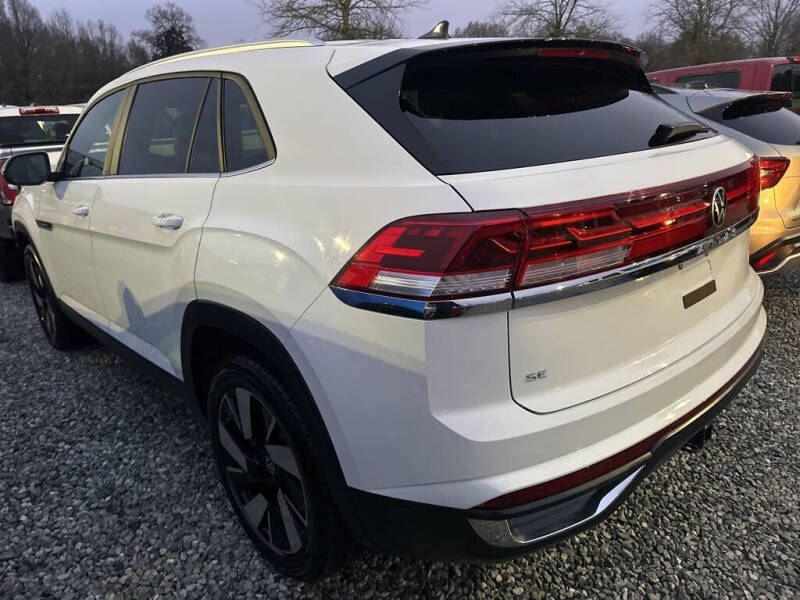 2025 Volkswagen Atlas Cross Sport SE