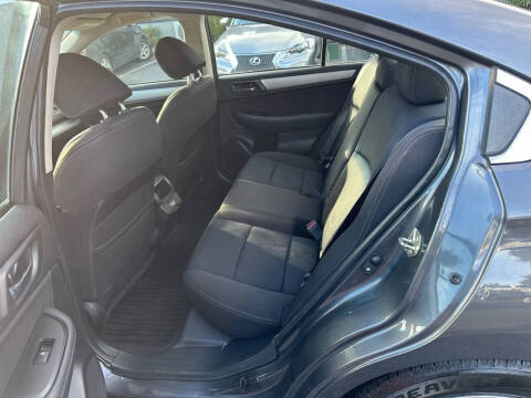 2018 Subaru Legacy 2.5i Premium