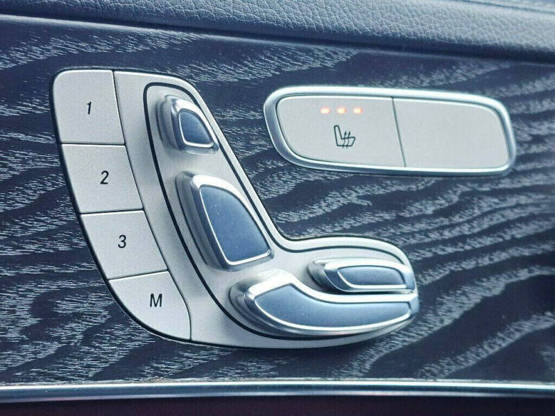 2017 Mercedes-Benz C-Class