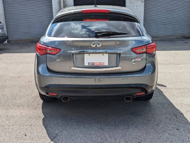 2016 Infiniti QX70