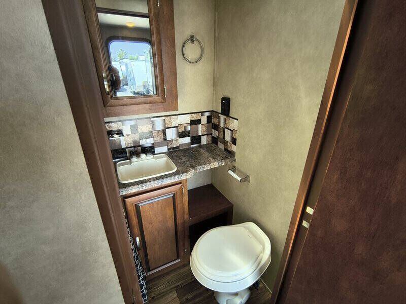 2016 Forest River VIBE 207RD