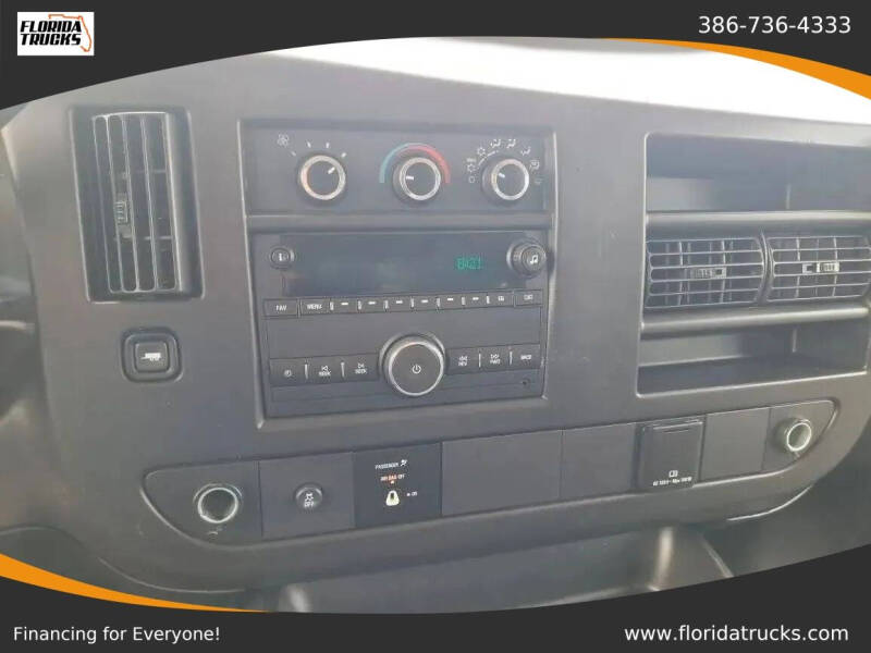 2017 Chevrolet Express 2500