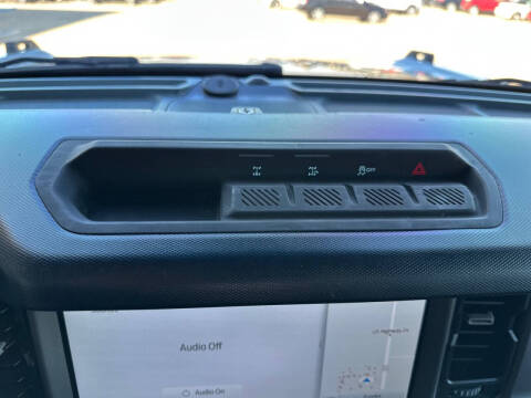 2023 Ford Bronco Outer Banks