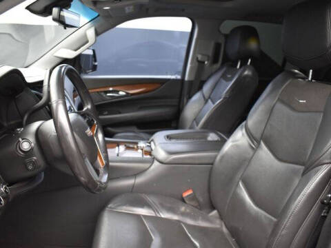 2020 Cadillac Escalade Luxury