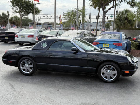 2002 Ford Thunderbird Deluxe