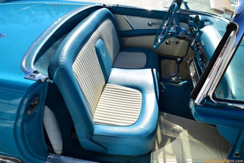 1956 Ford Thunderbird